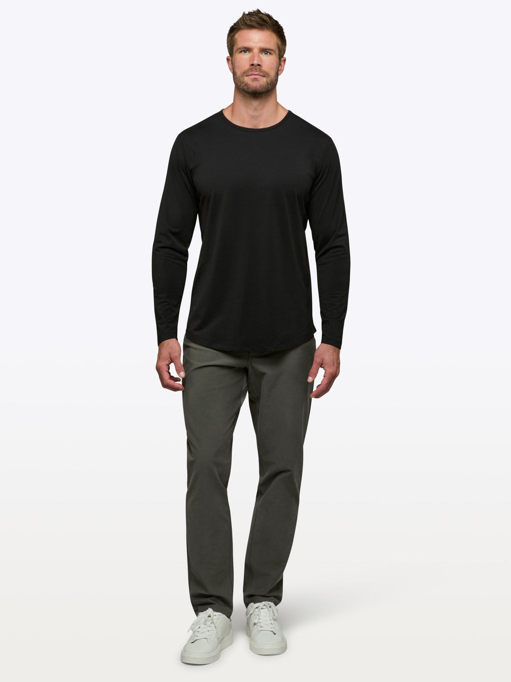 [info]--Davey is 6’2, 200lbs and wears a size XL