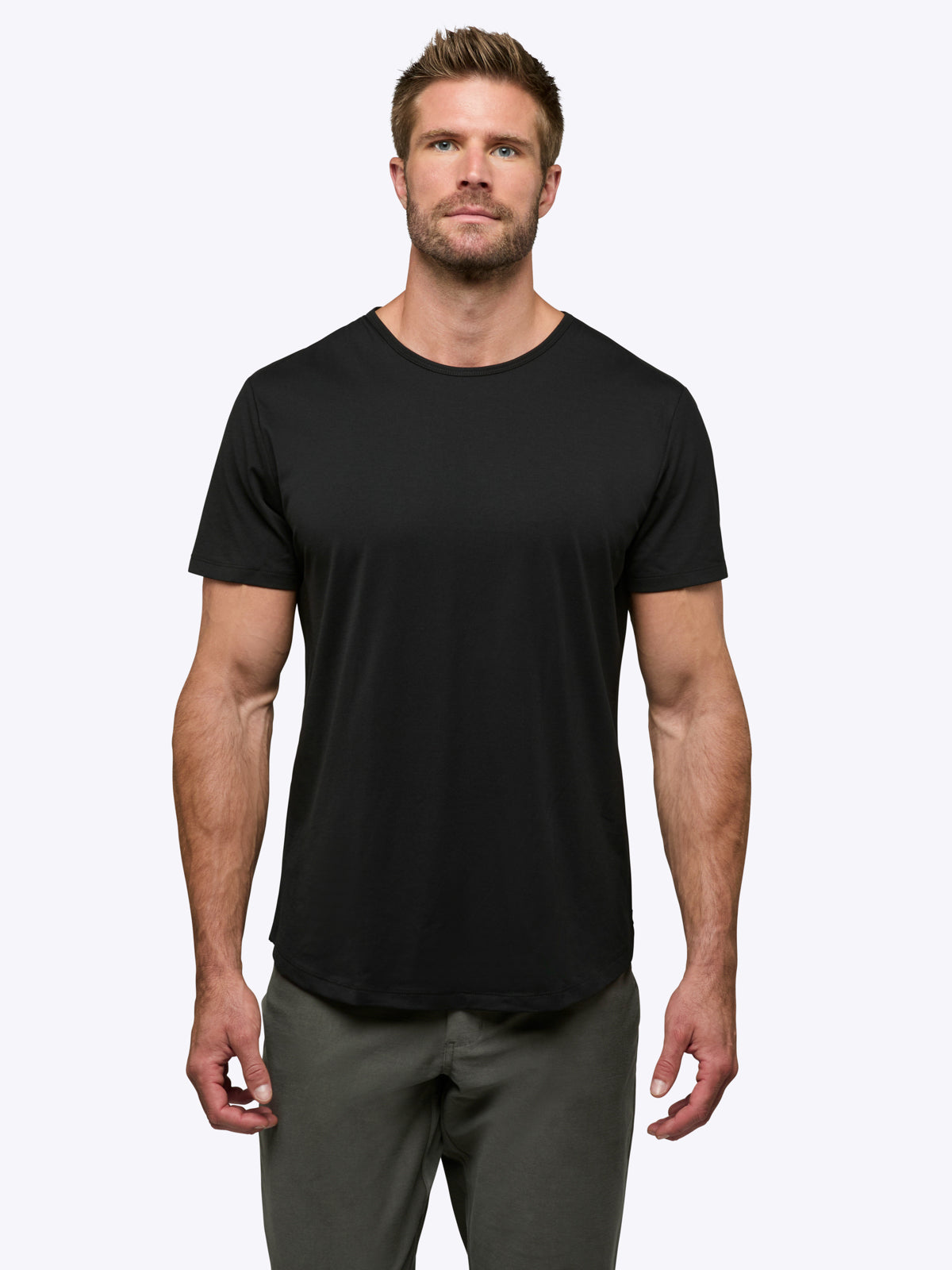 [info]--Davey is 6’2, 200lbs and wears a size XL