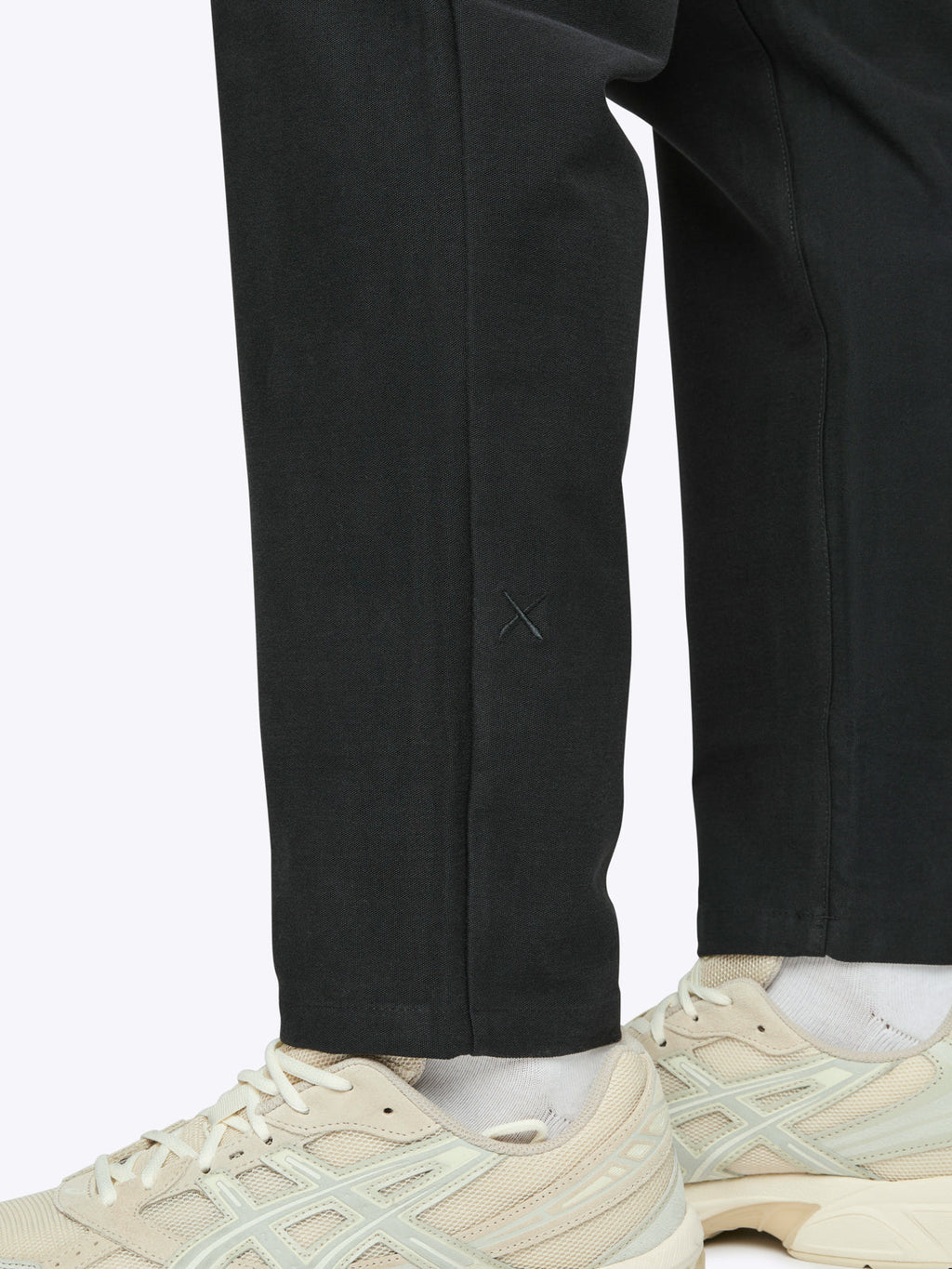 Icon Pull-On Cropped Pant | Black Classic-Fit Enduratech™