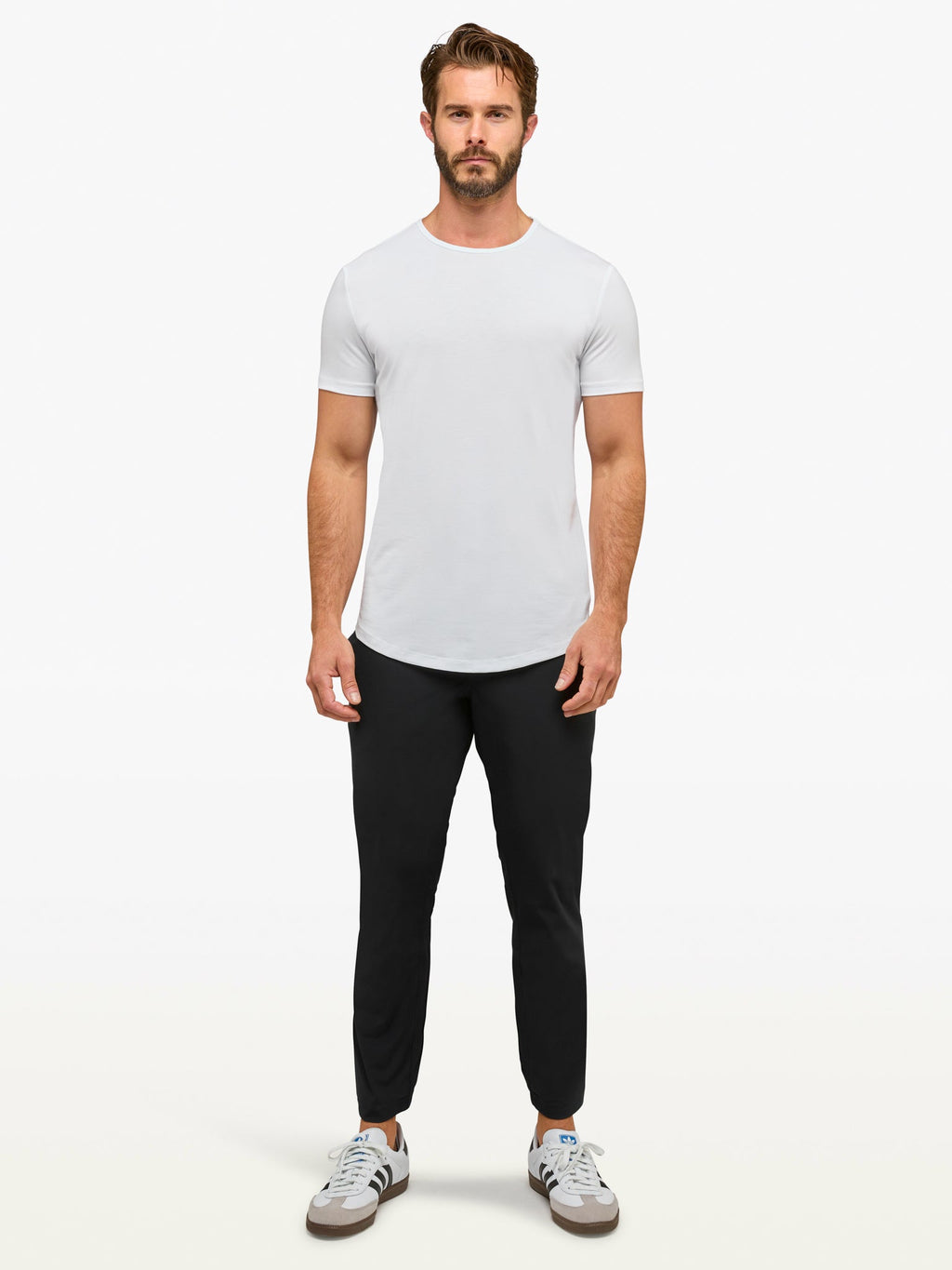 AO Jogger Pant | Black Slim-fit Versaknit®