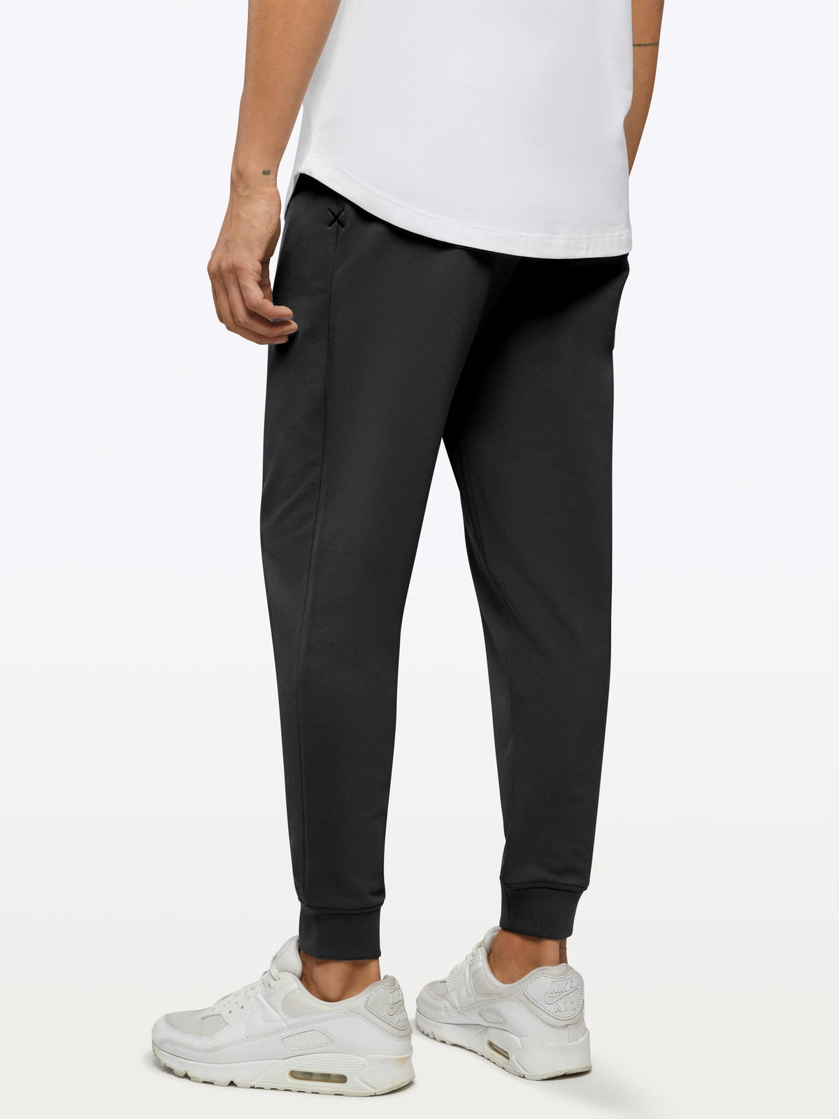 Hyperloop Jogger | Black Slim-fit