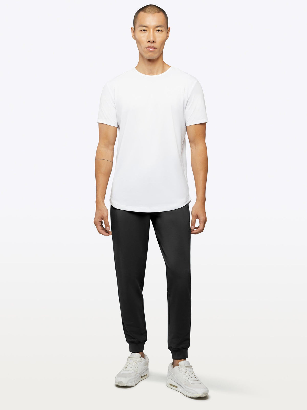 Hyperloop Jogger | Black Slim-fit