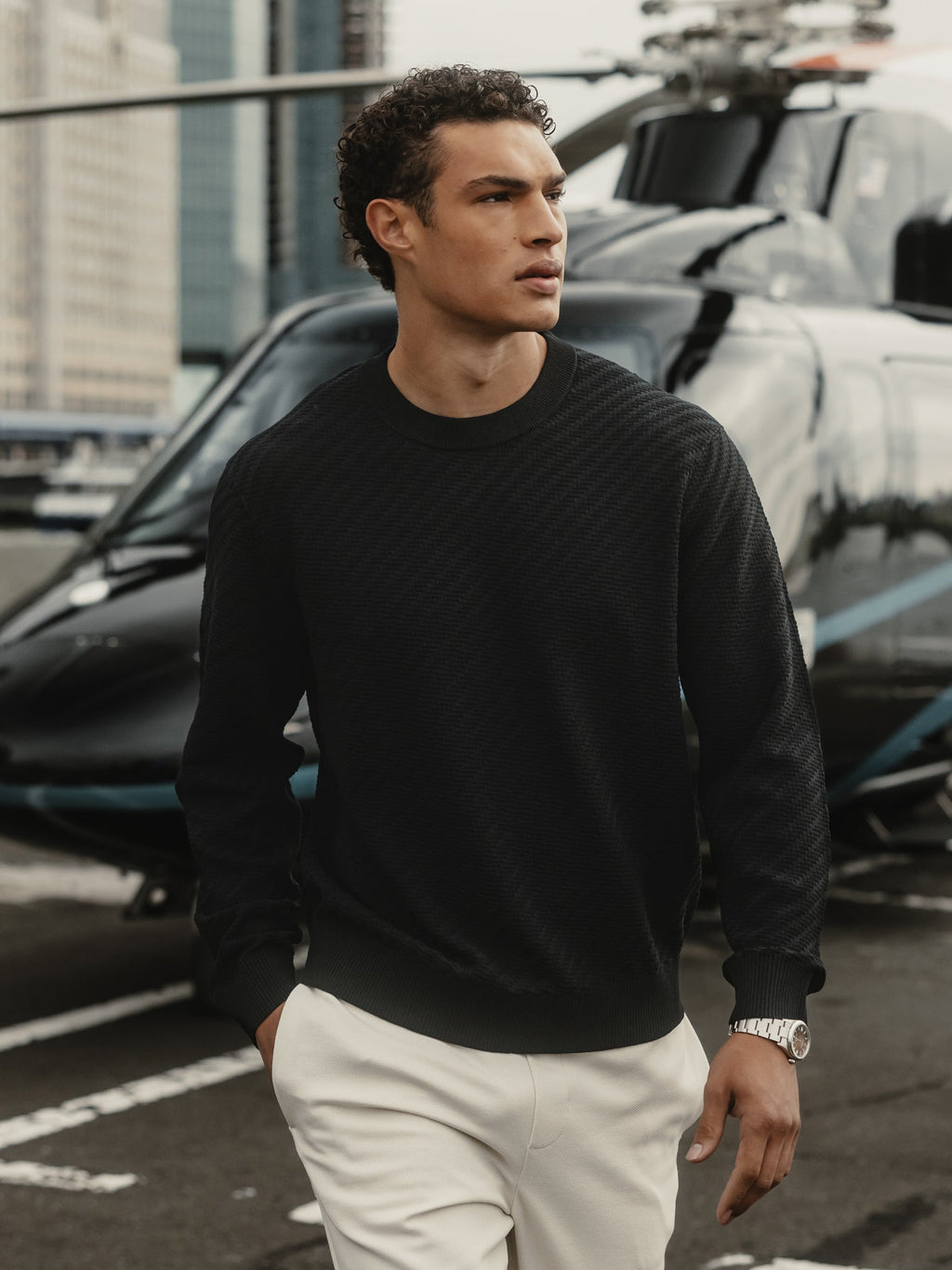 [info]--Noah is 6'2, 175lbs and wears a size L