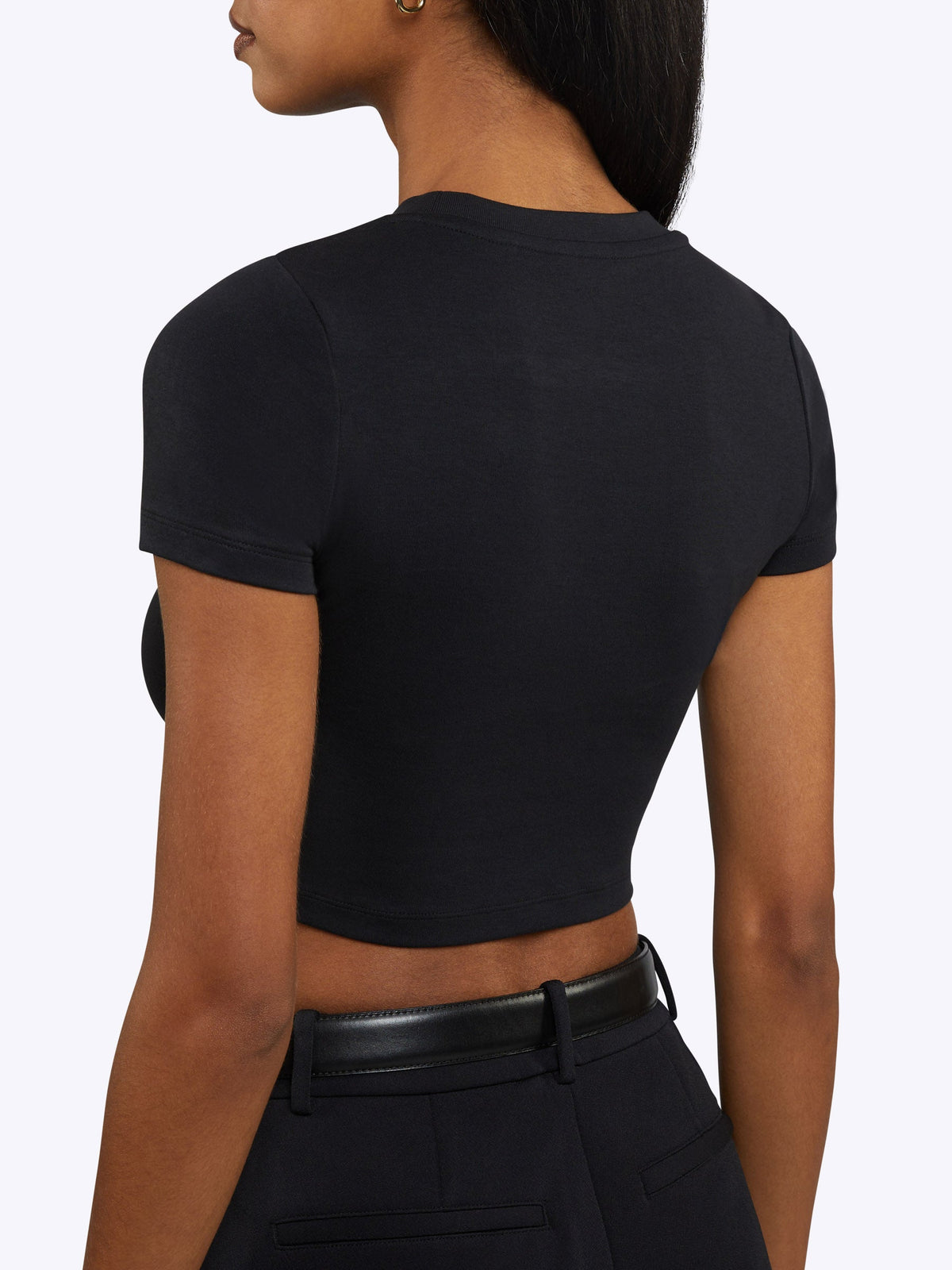 Tomboy Tee Cropped | Black Slim-fit Tomboy-Cotton™