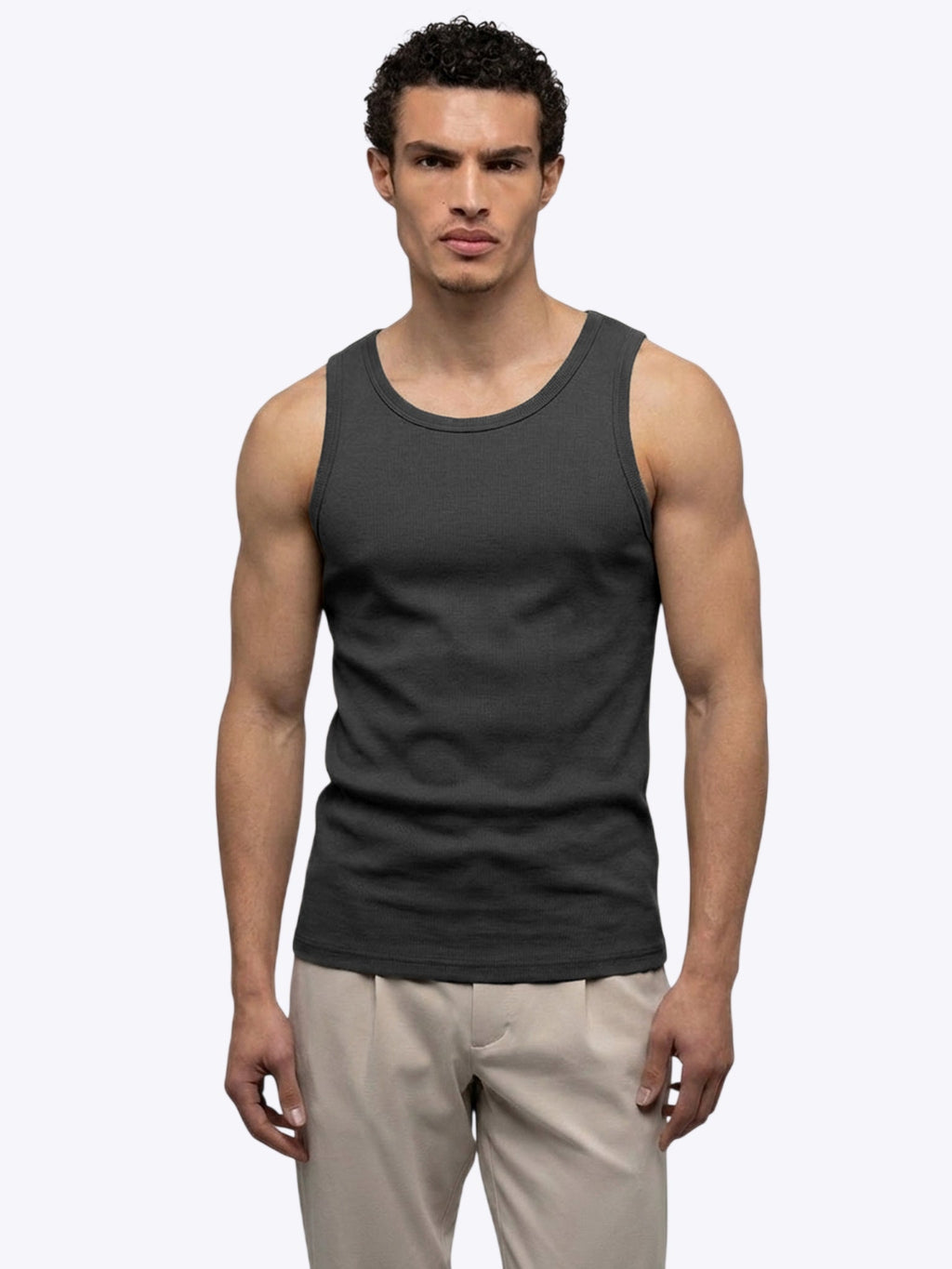 Essential Rib Tank | Black Form-Fitting