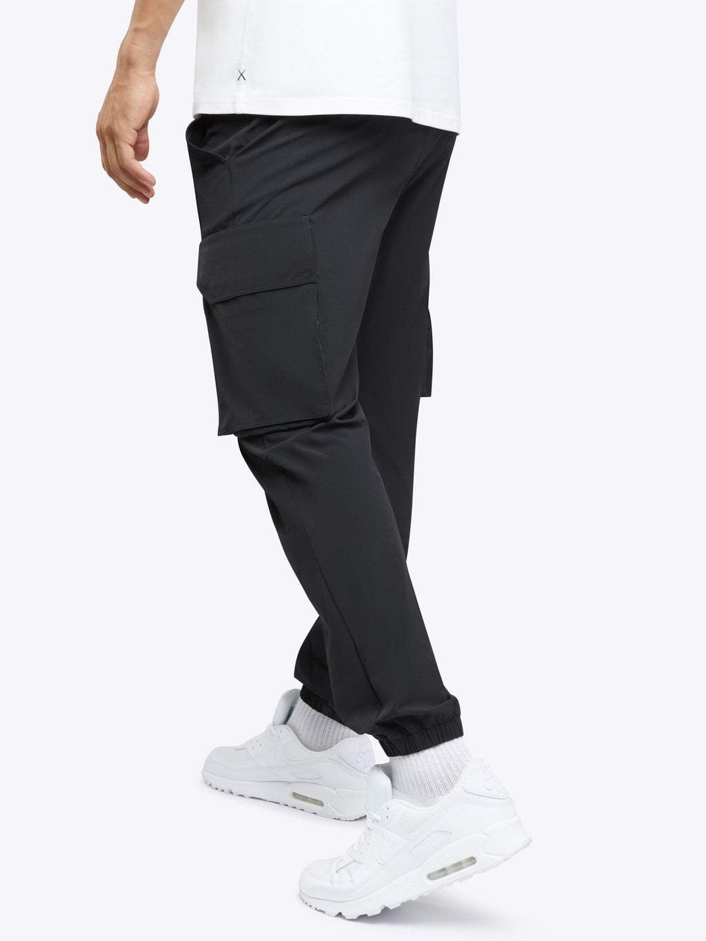 Traverse Cargo Jogger | Black Slim-Fit
