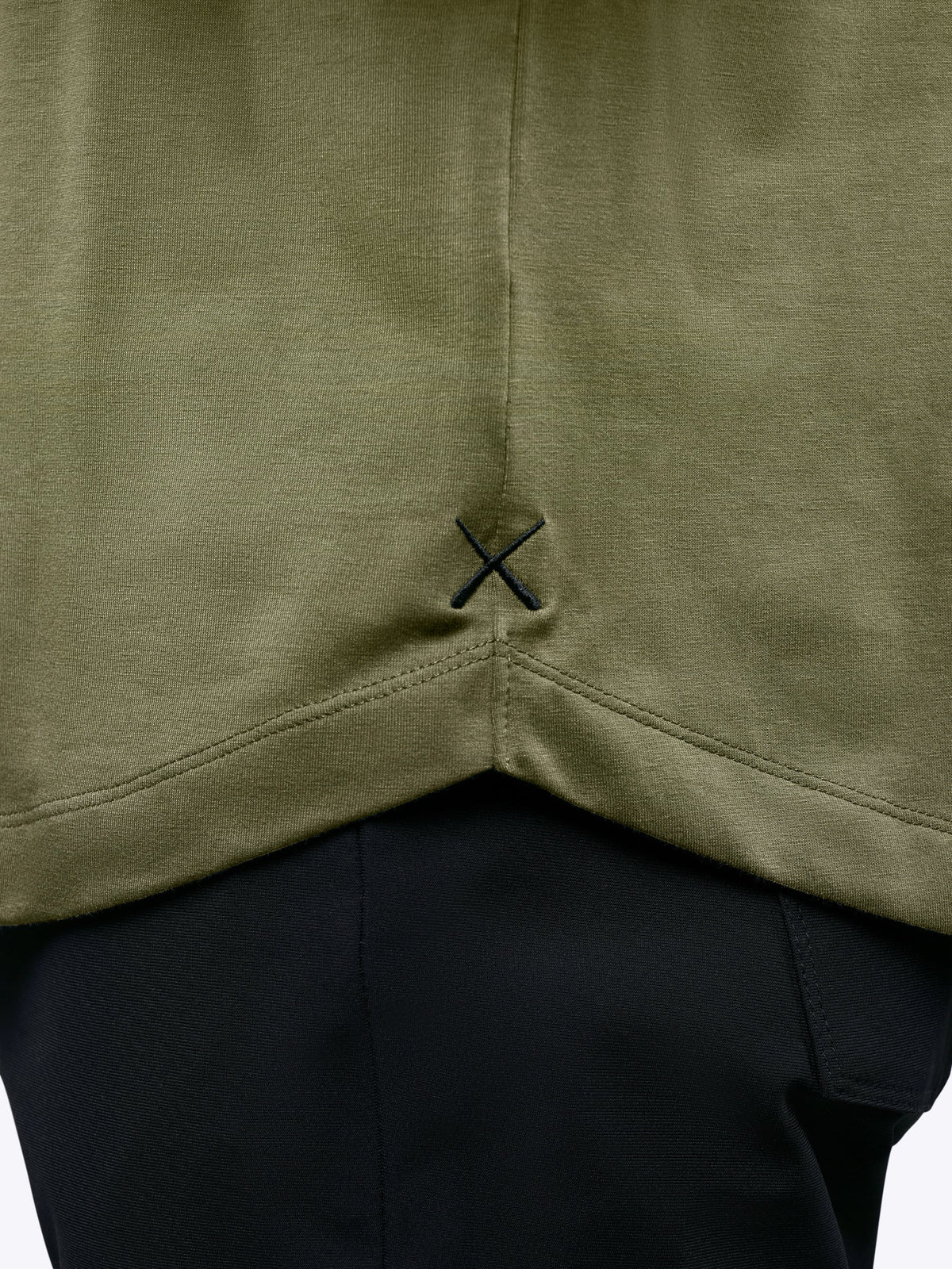 AO Curve-Hem Tee | Capers Signature-Fit PYCA Pro®