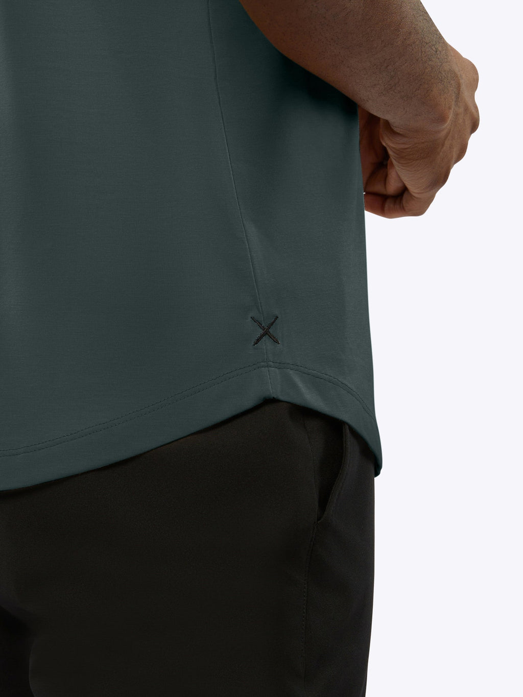 AO V-Neck Curve-Hem Tee | Bonsai Signature-fit PYCA Pro®