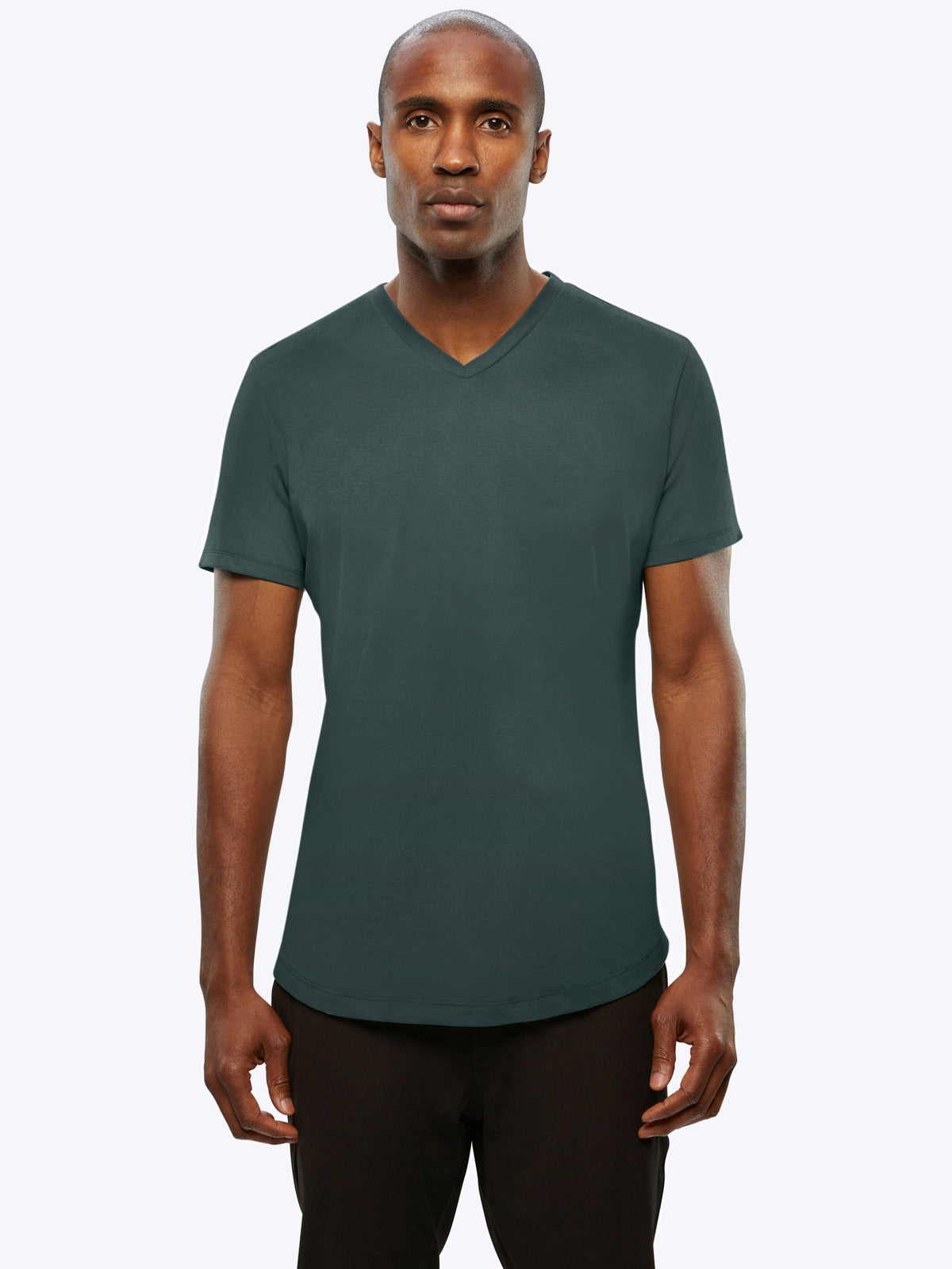AO V-Neck Curve-Hem Tee | Bonsai Signature-fit PYCA Pro®