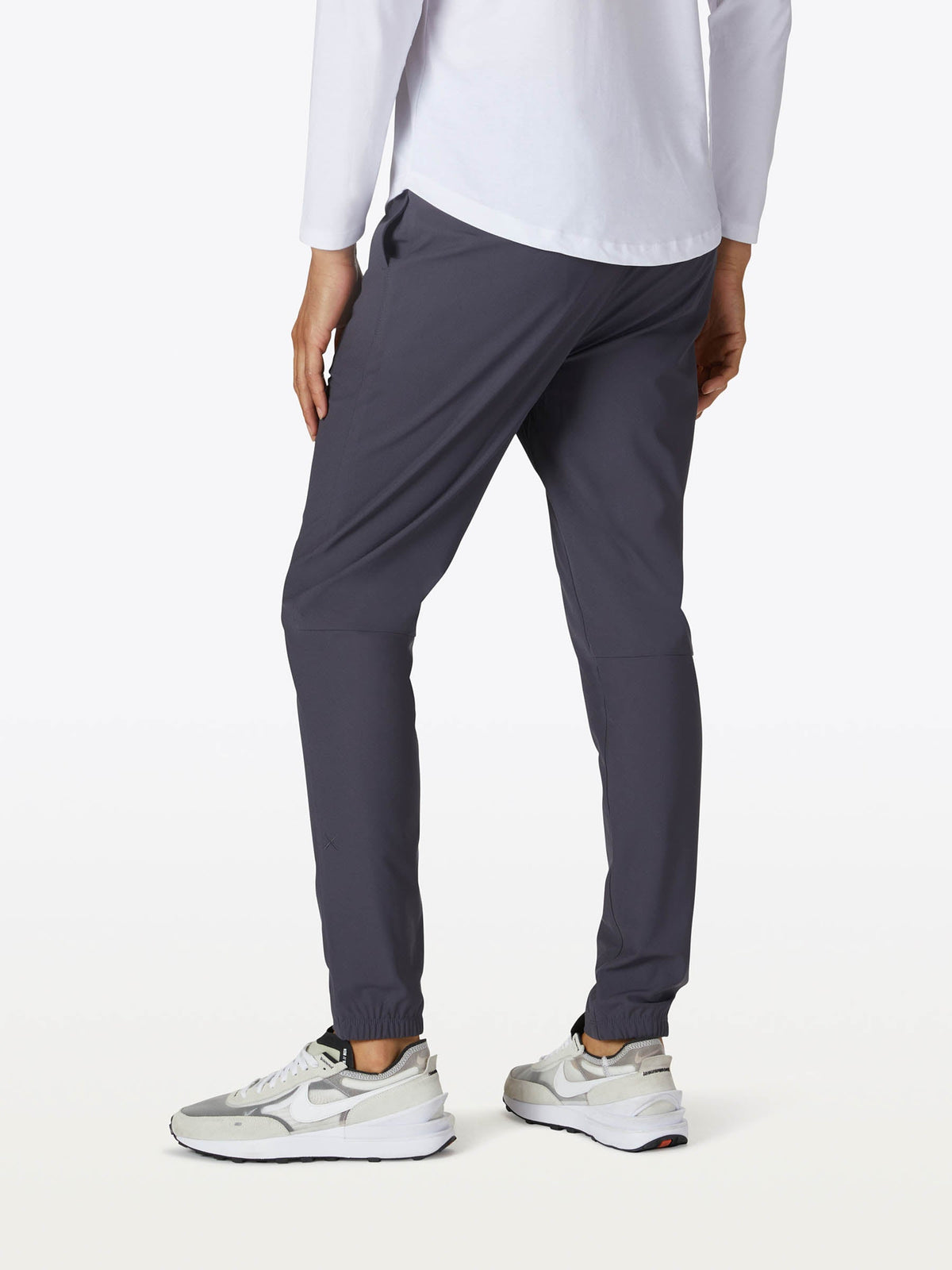 AO Jogger Pant Tall | Cast Iron Slim-fit Versaknit®