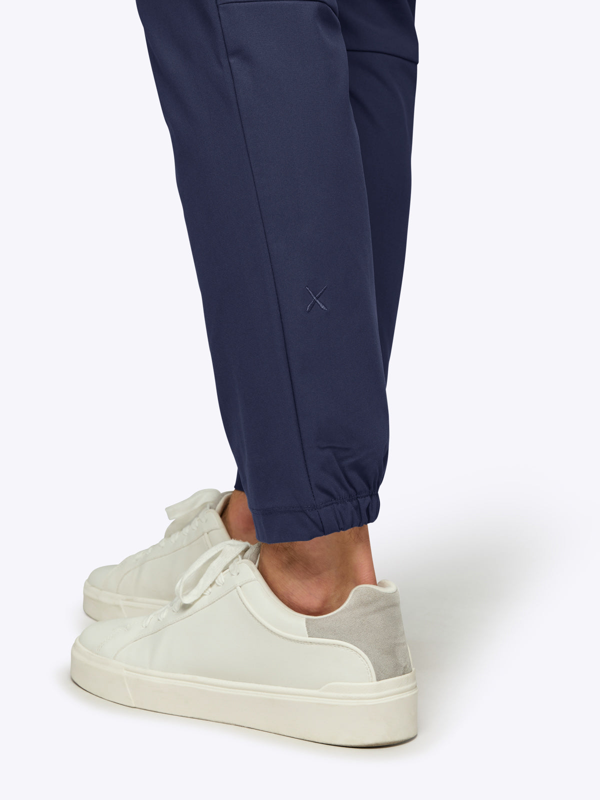 AO Jogger Pant | Pacific Blue Slim-fit Versaknit®