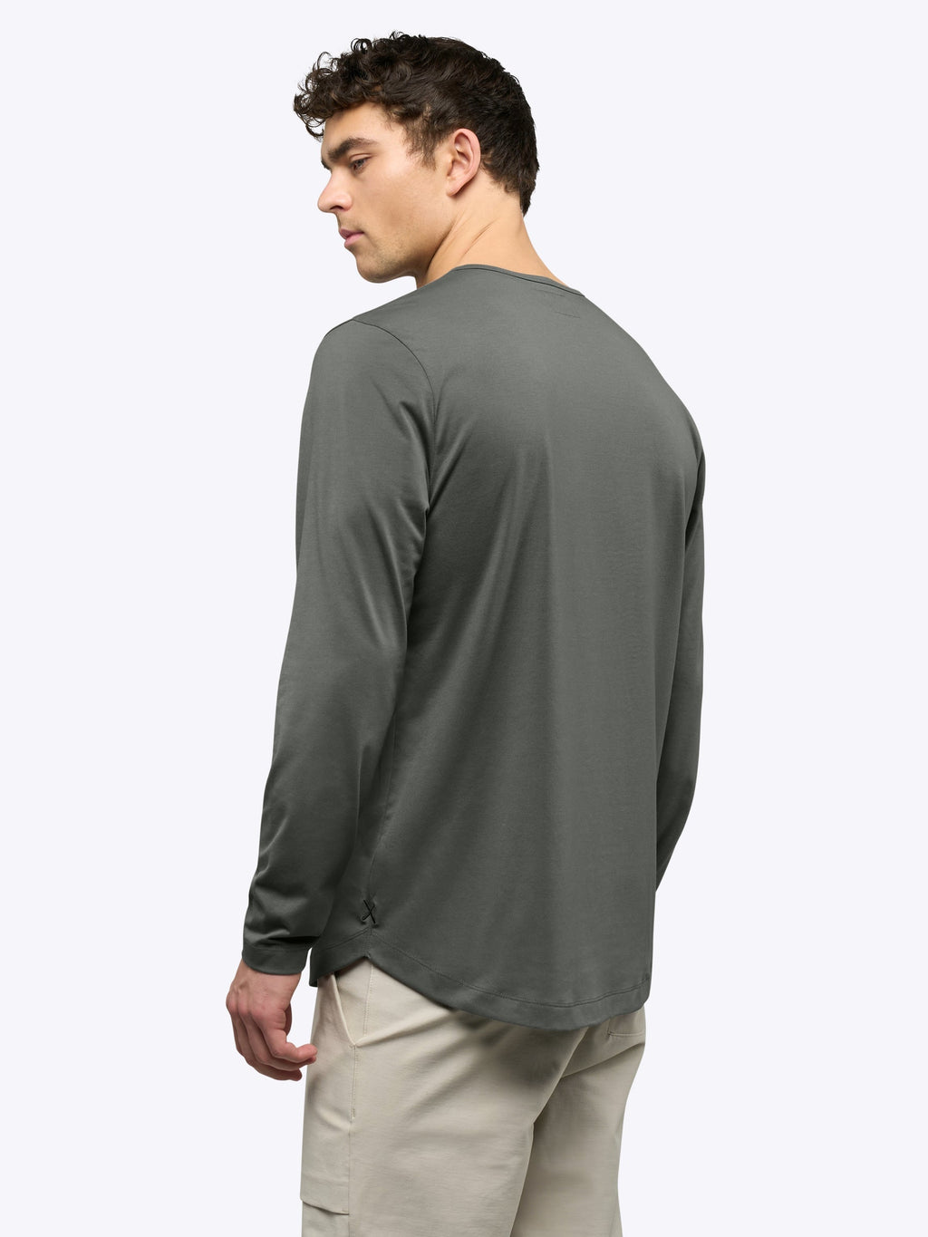 AO Long Sleeve Henley Curve-Hem Tee | Castor Grey Signature-Fit PYCA Pro®