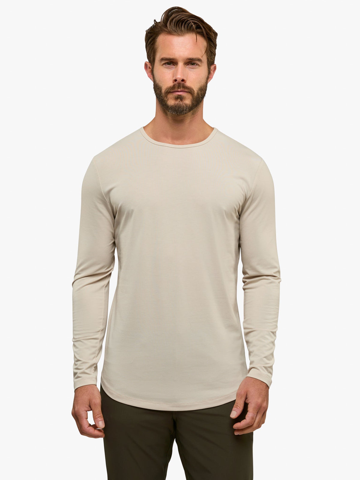 [info]--Alex is 5'10", 170lbs and wears a size M