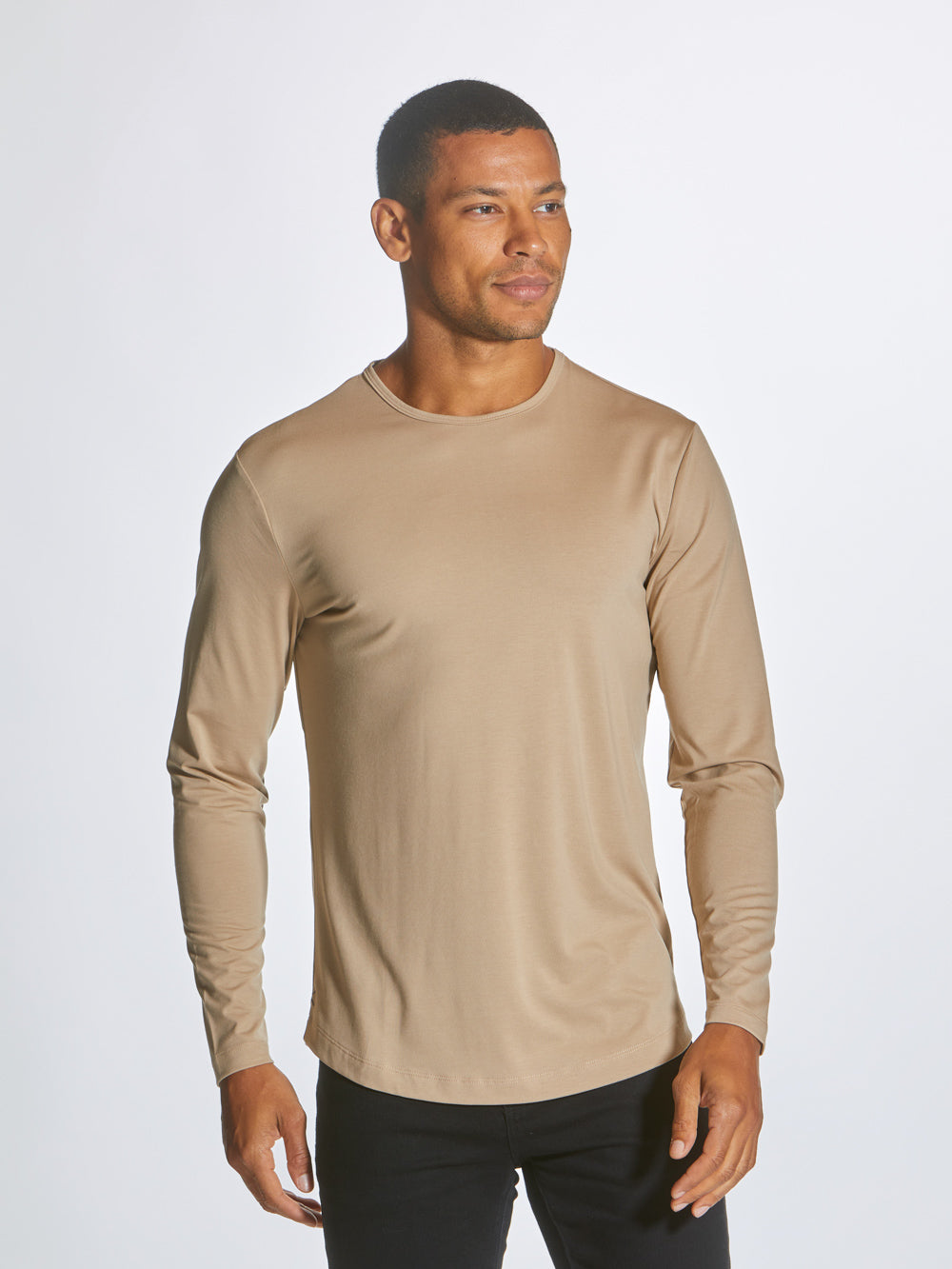 [info]--Tristyn is 6'0 and wears a size M