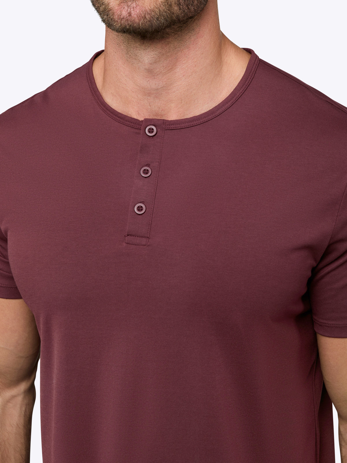AO Henley Curve-Hem | Currant Signature-Fit PYCA Pro®