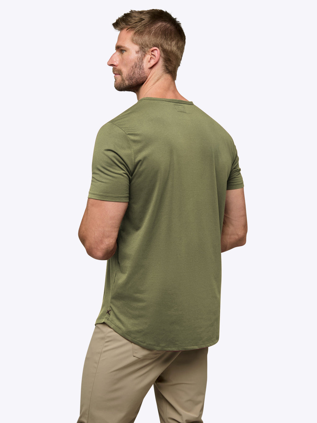 AO Henley Curve-Hem | Capers Signature-Fit PYCA Pro®
