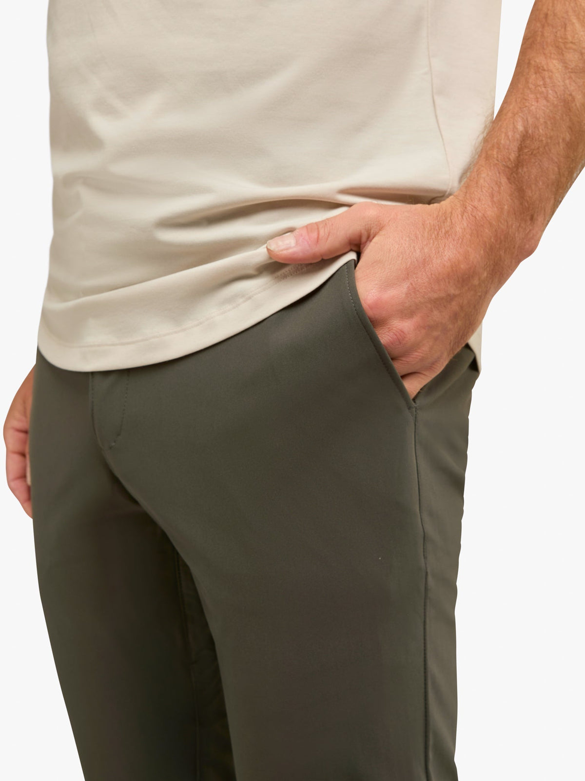 AO Jogger Pant | Dark Pine Slim-fit Versaknit®