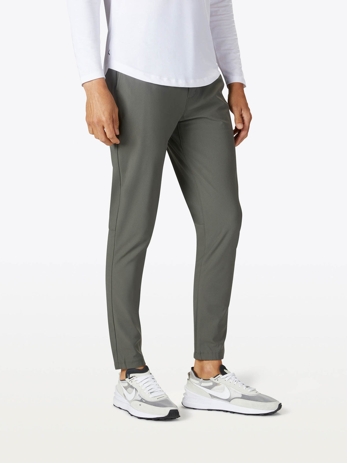 AO Jogger Pant Tall | Dark Pine Slim-fit Versaknit®