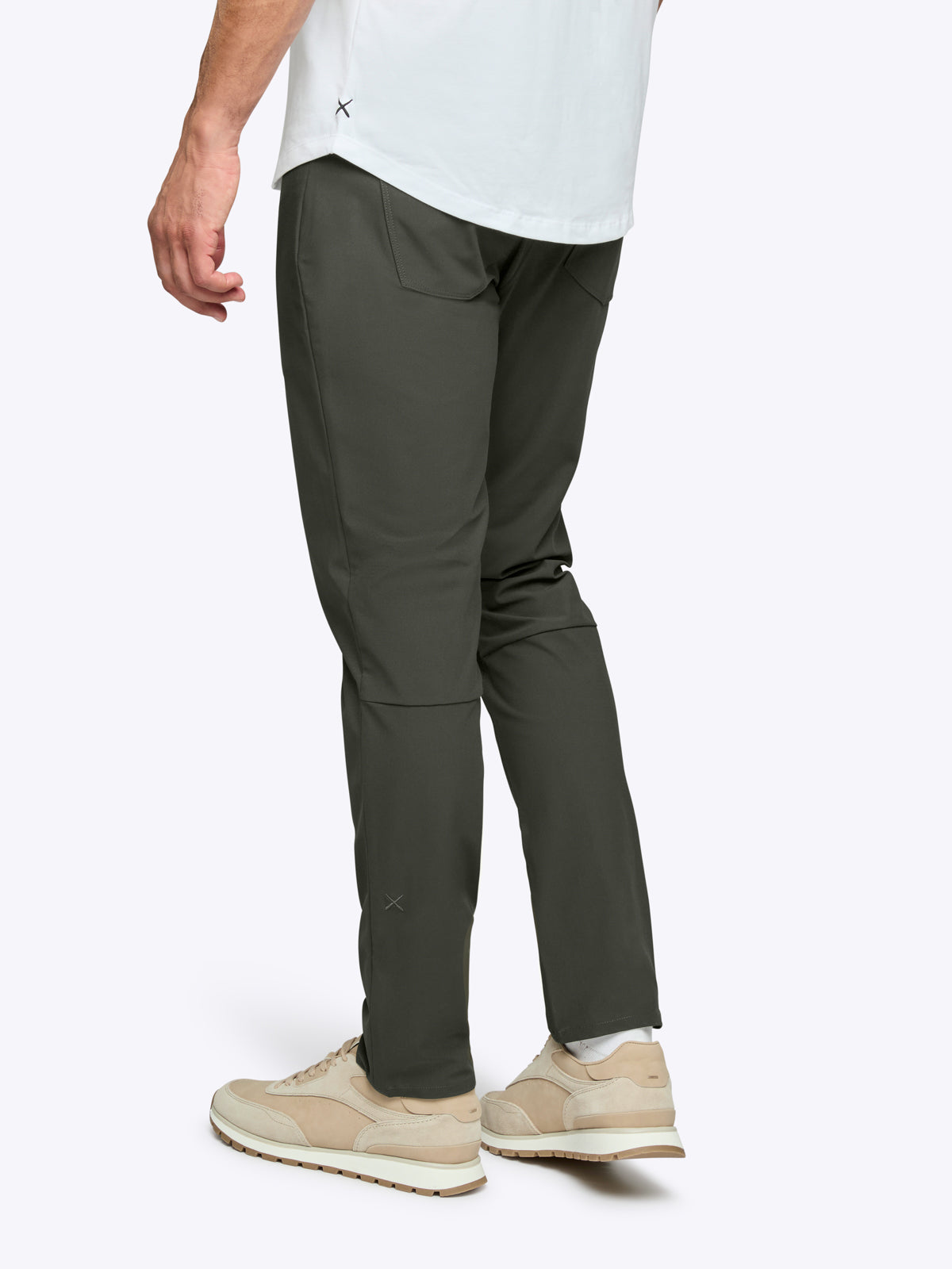[info]--Chad is 6’2” 175 and wears a size 32x32