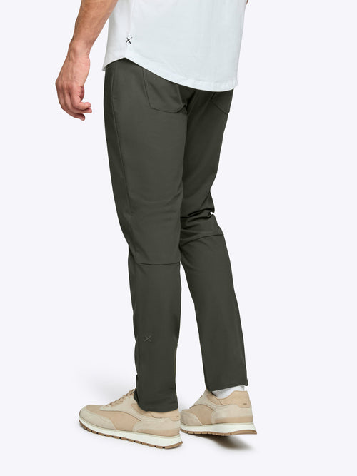 [info]--Chad is 6’2” 175 and wears a size 32x32
