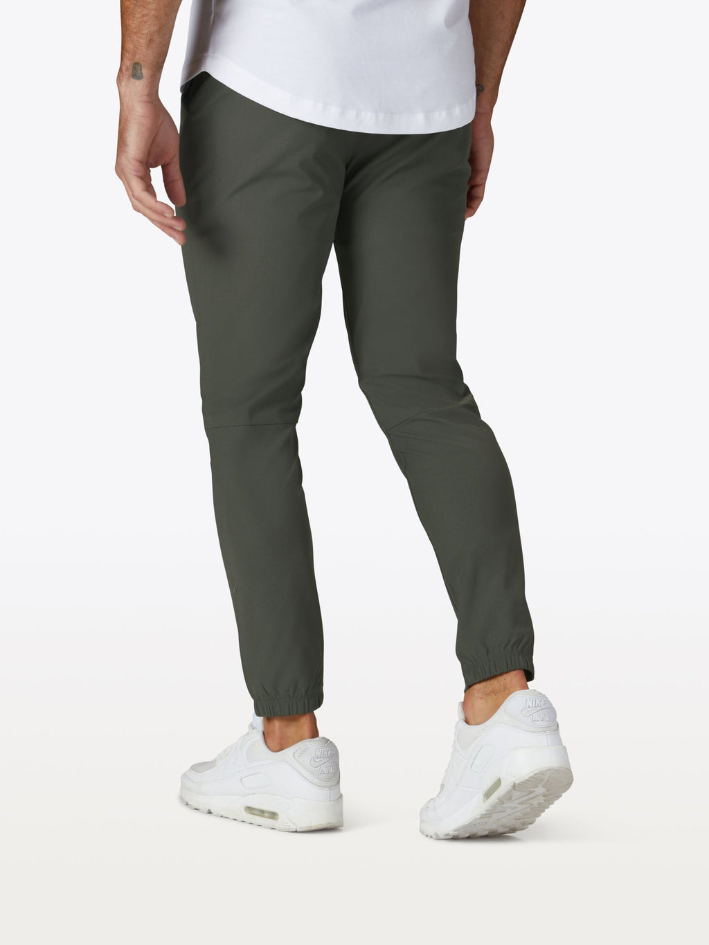 AO Jogger Pant | Deep Olive Slim-fit Versaknit®