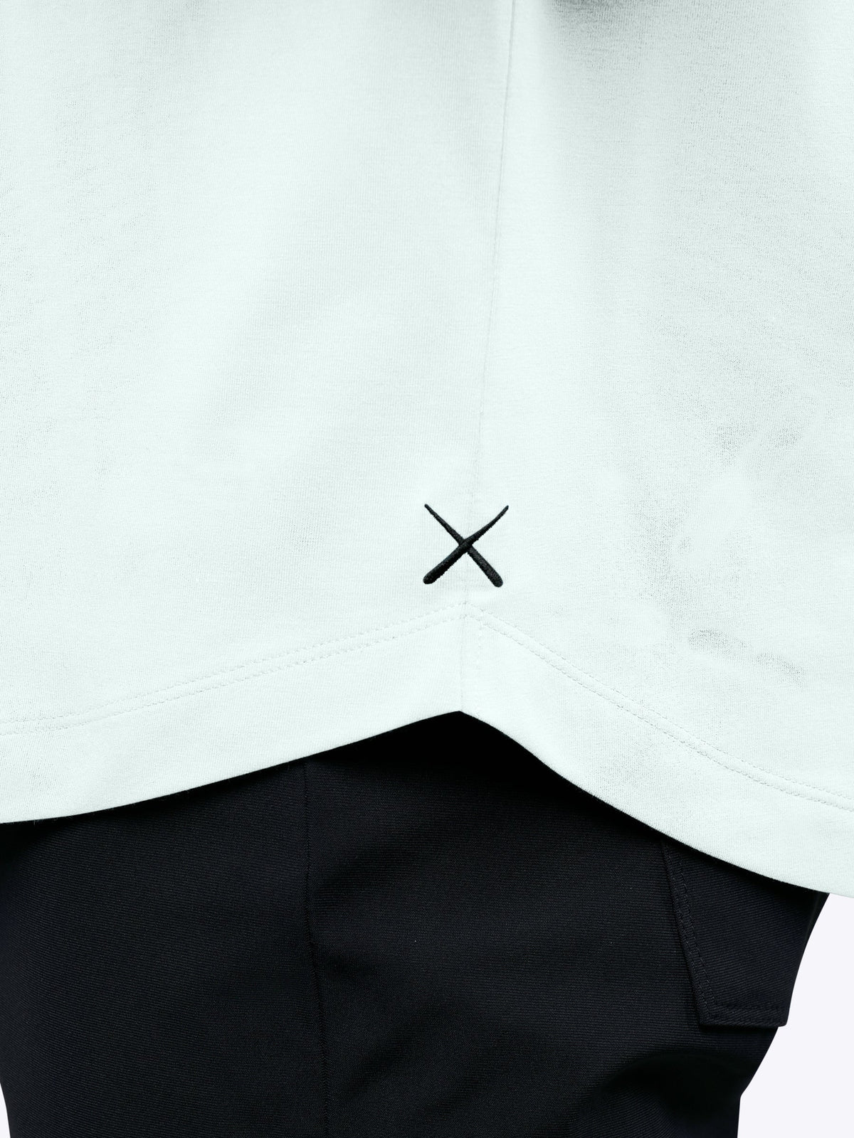 AO Henley Curve-Hem | Diaphonous Signature-Fit PYCA Pro®