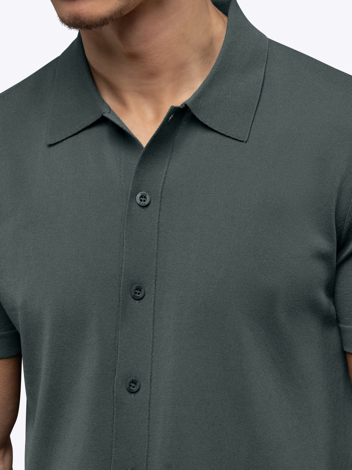 Riviera Knit Button Up | Urban Chic Signature-Fit