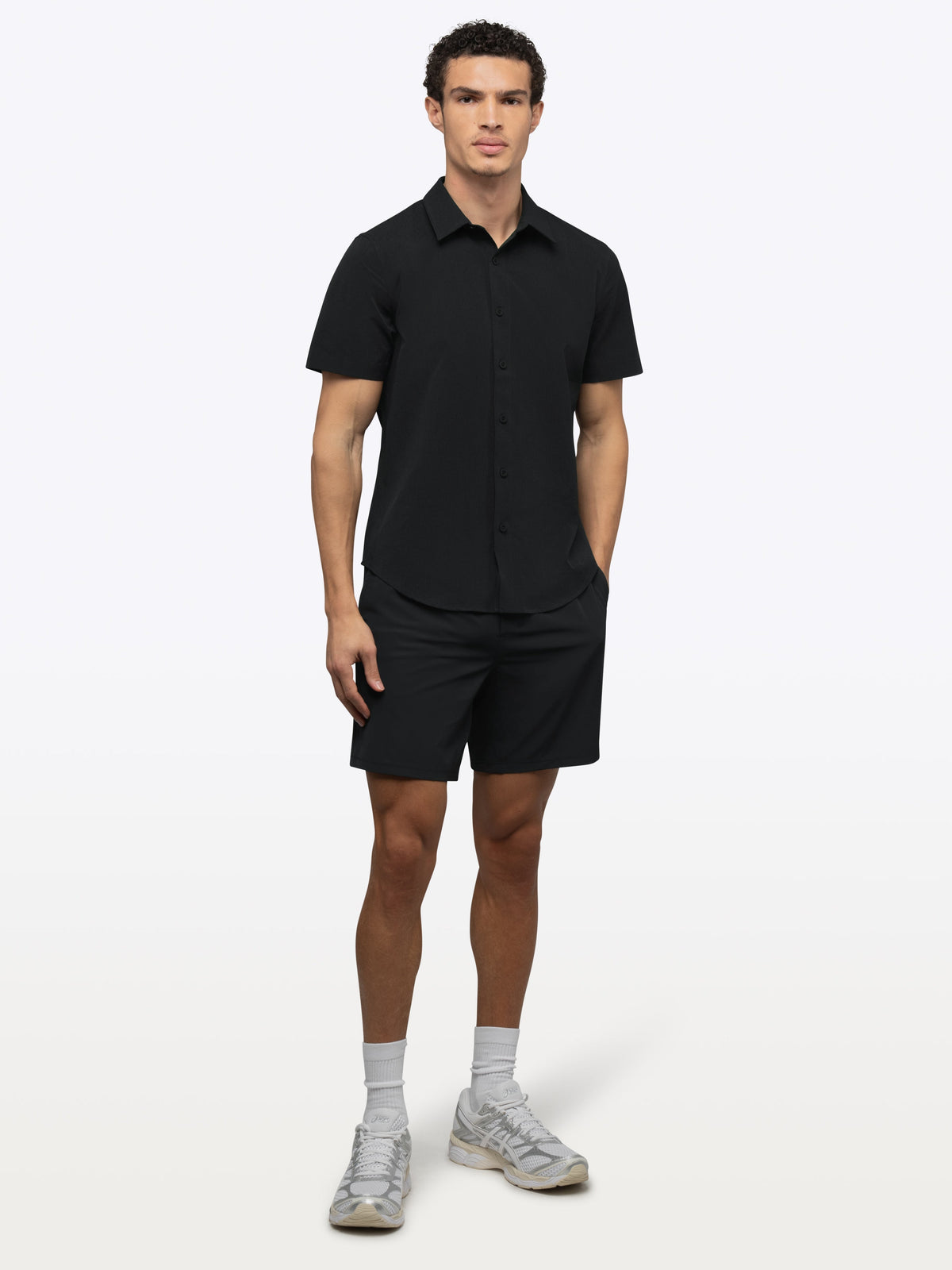 Crossover Short Unlined | Black Classic-Fit