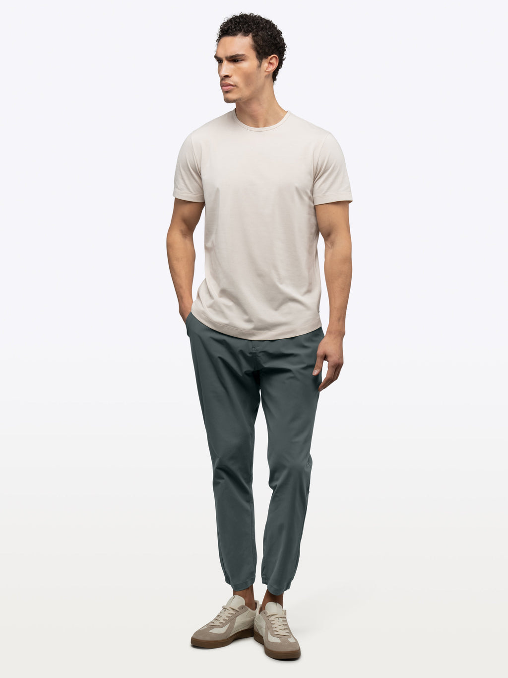 AO Jogger Pant 2.0 | Urban Chic Straight-Leg Versaknit®