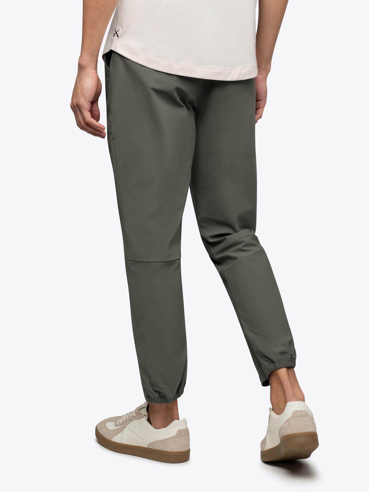 AO Jogger Pant 2.0 | Dark Pine Straight-Leg Versaknit®