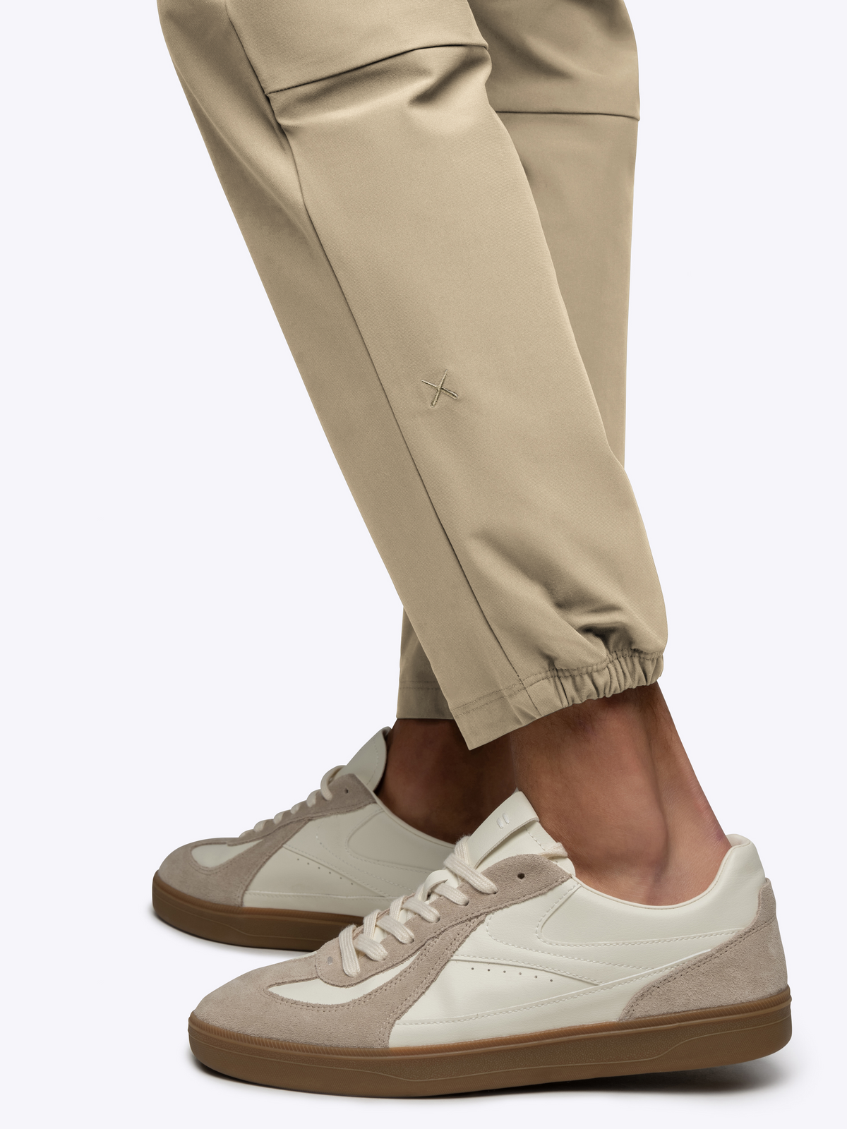 AO Jogger Pant 2.0 | Santal Straight-Leg Versaknit®