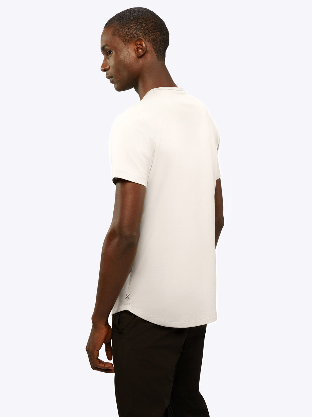 AO Henley Curve-Hem | Eggshell Signature-fit PYCA Pro®