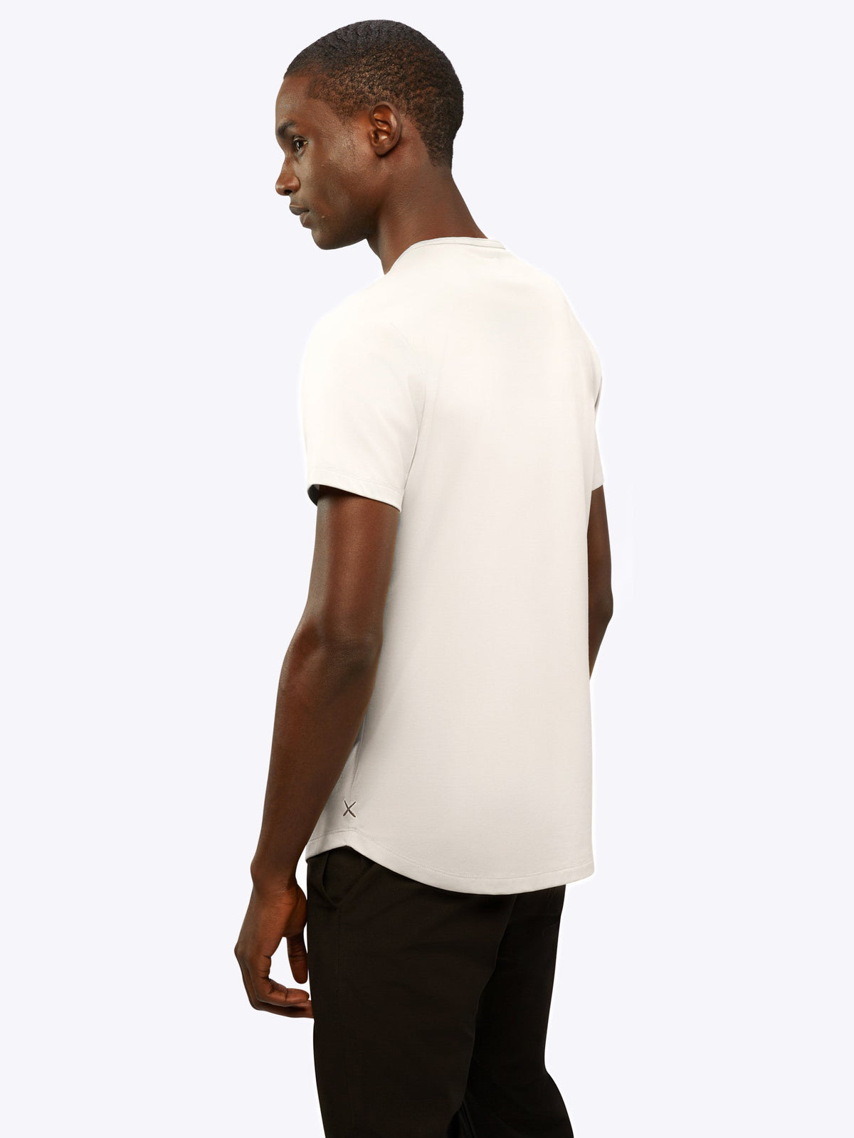 AO Henley Curve-Hem | Eggshell Signature-fit PYCA Pro®