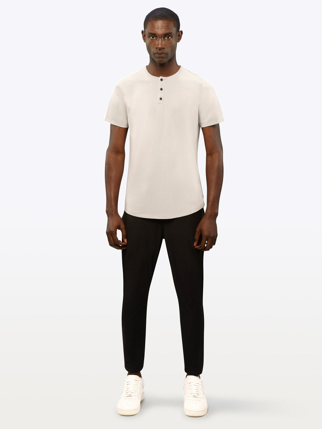 AO Henley Curve-Hem | Eggshell Signature-fit PYCA Pro®