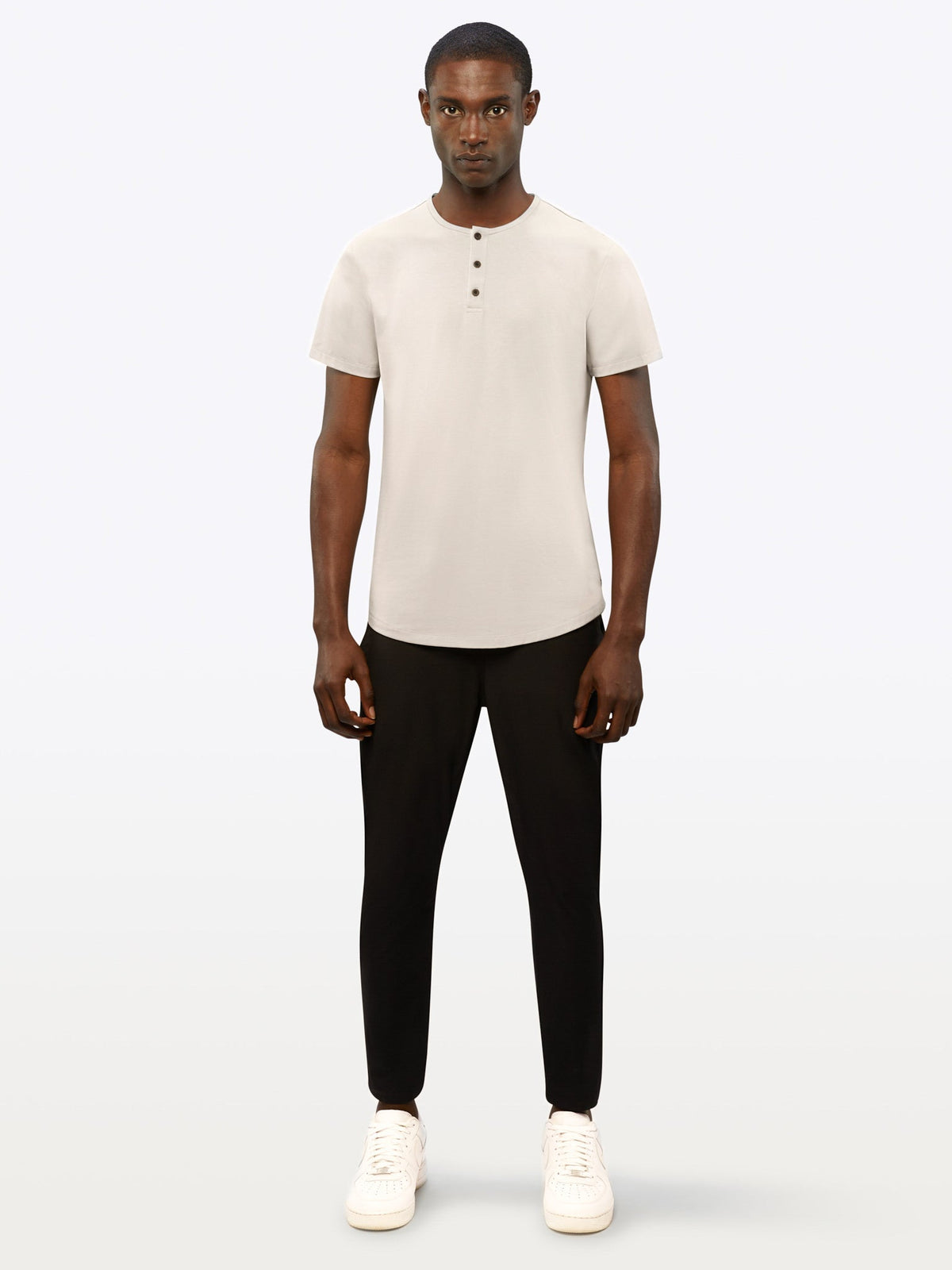 AO Henley Curve-Hem | Eggshell Signature-fit PYCA Pro®