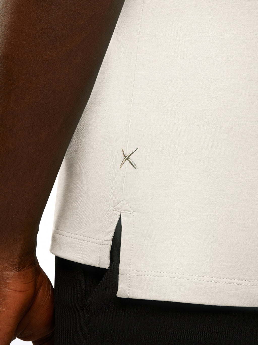 AO Split-Hem Tee | Eggshell Signature-fit PYCA Pro®
