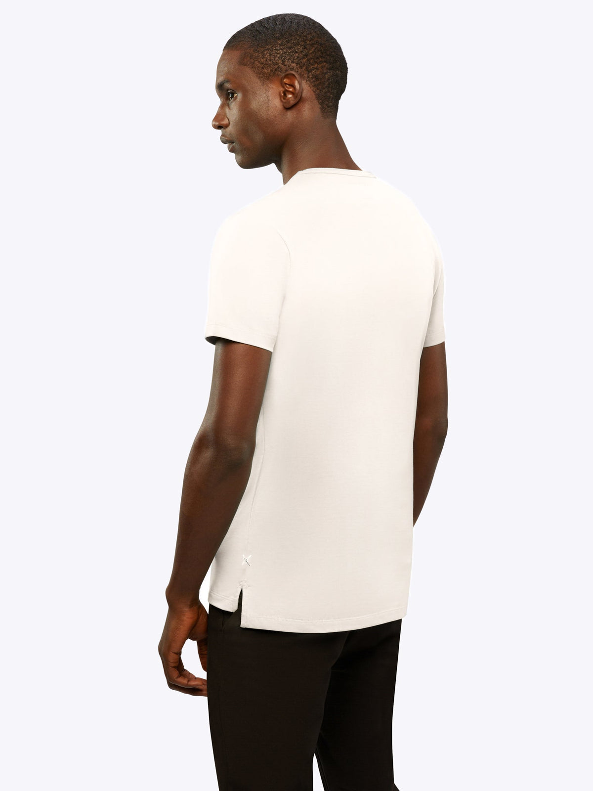AO Split-Hem Tee | Eggshell Signature-fit PYCA Pro®