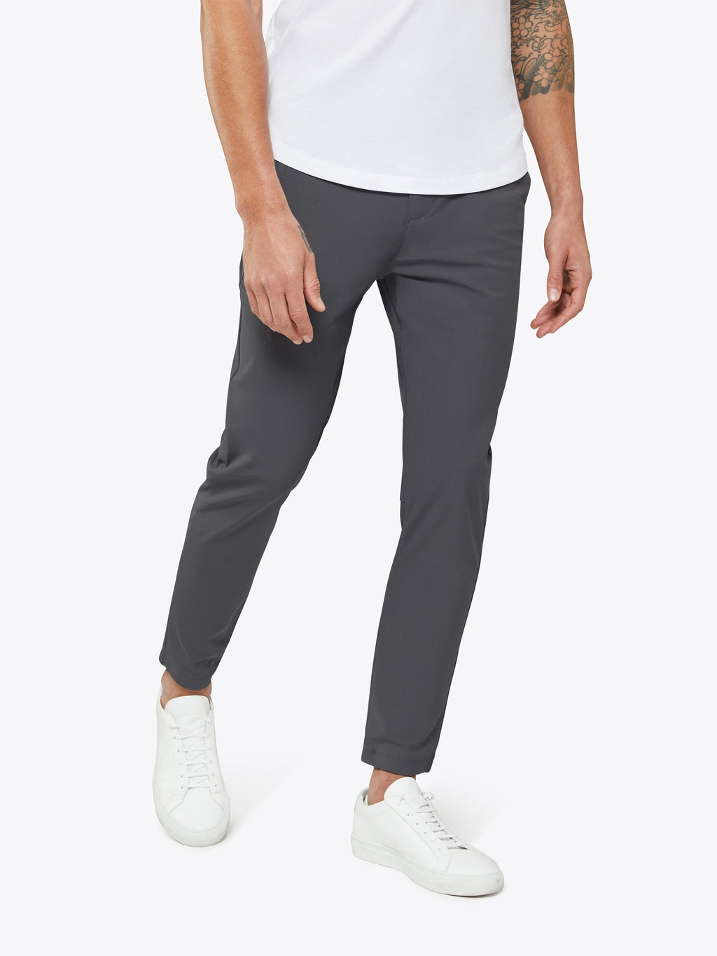 [info]--Harvey is 6'0, 175 lbs, 31" waist and wears a size M