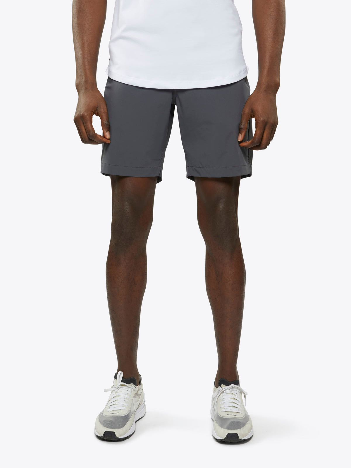 [info]--Victor is 6’2, 170lbs, 32" waist and wears a size 32