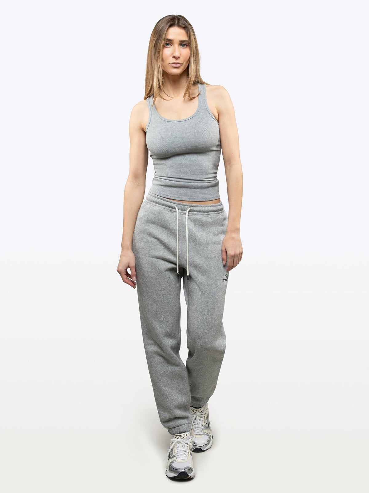 [info]--Becca is 5'7 and wears a size XS