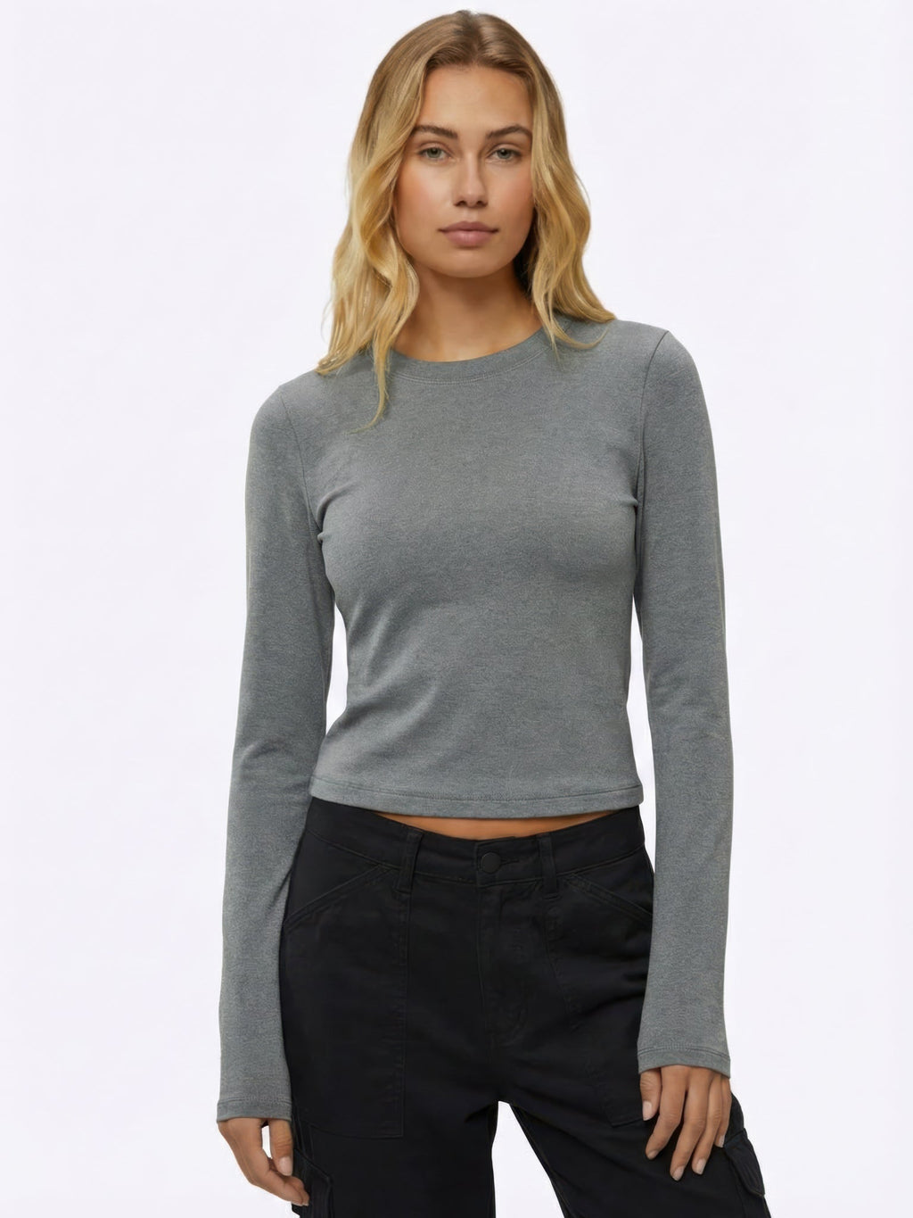 [info]--Elizabeth is 5'9" and wears a size XS