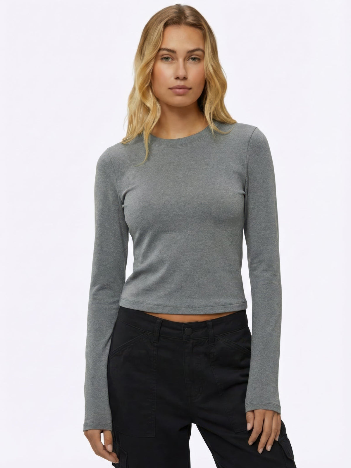 [info]--Elizabeth is 5'9" and wears a size XS
