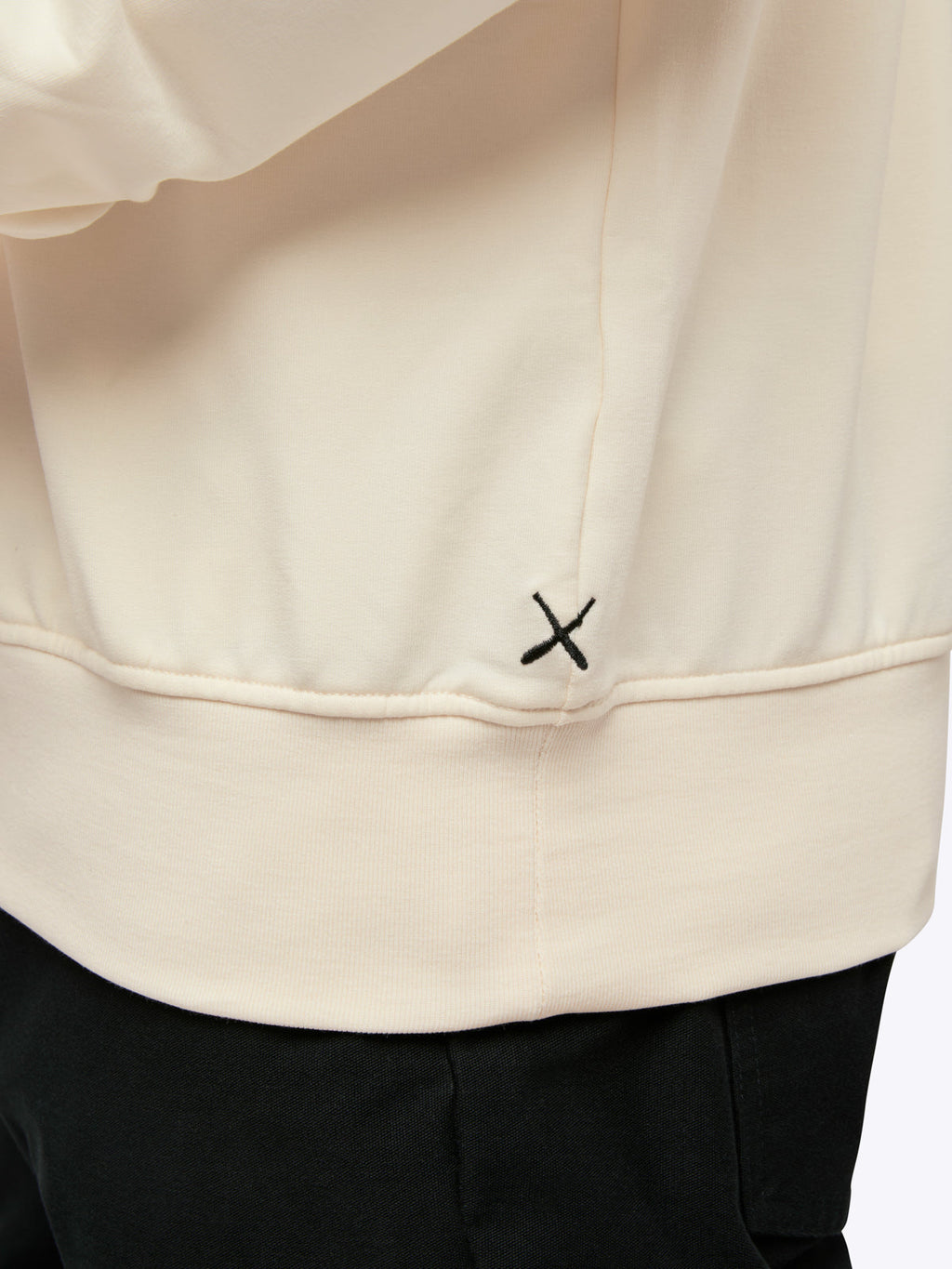 Hyperloop Q-Zip | Ivory Signature-Fit
