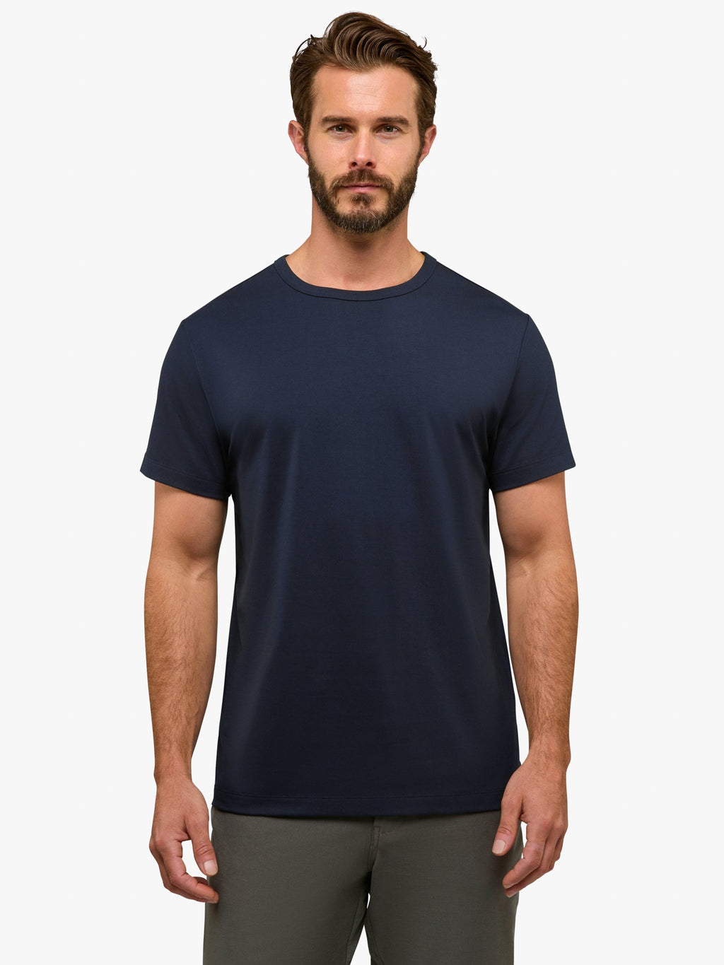 [info]--Alex is 5'10", 170lbs and wears a size M