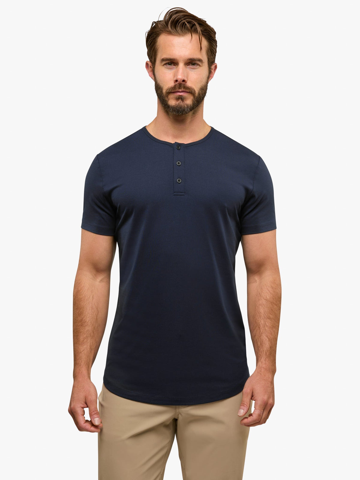 [info]--Alex is 5'10", 170lbs and wears a size M