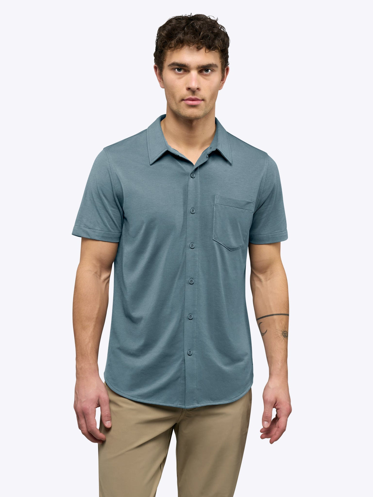 [info]--Tom is 6'1, 180lbs and wears a size L