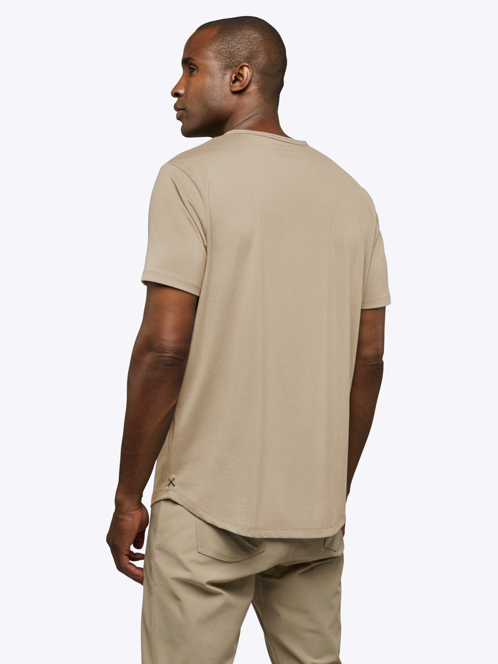 AO Henley Curve-Hem | Nomad PYCA Pro® Signature-Fit