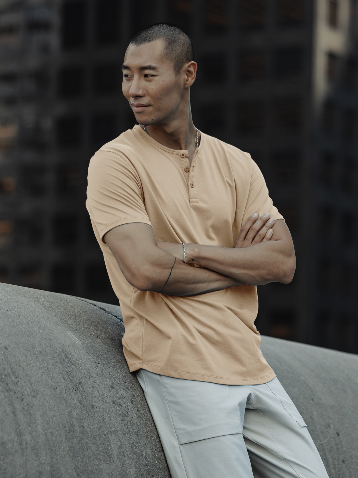 AO Henley Curve-Hem | Nomad PYCA Pro® Signature-Fit