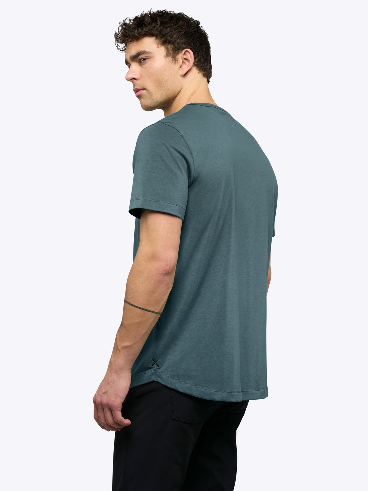 AO Curve-Hem Tee | North Atlantic Signature-Fit PYCA Pro®