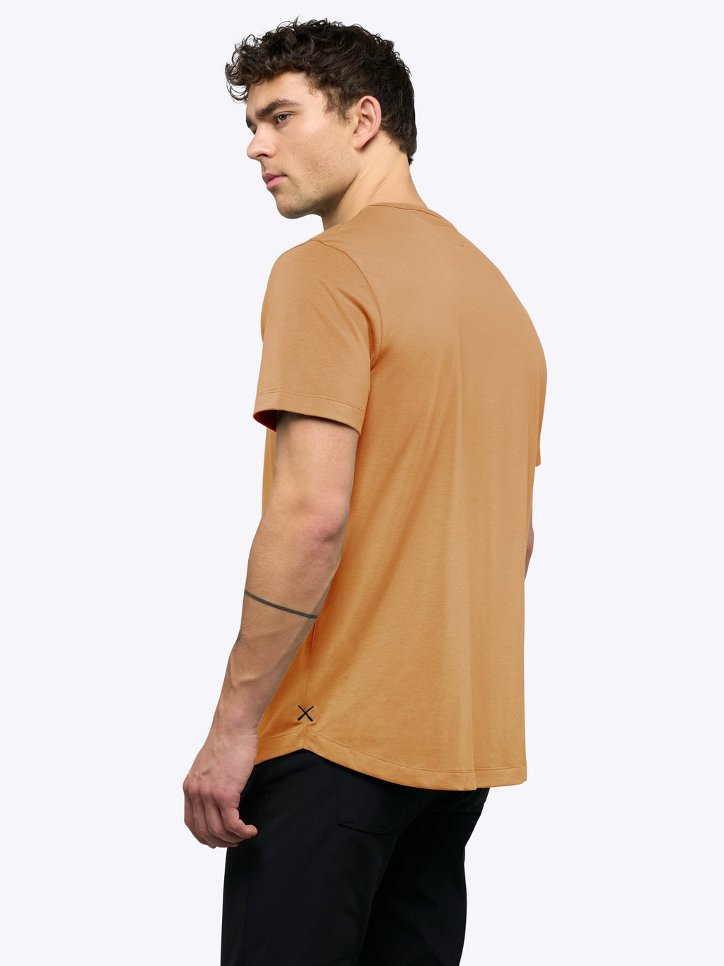 AO Curve-Hem Tee | Meerka Signature-Fit PYCA Pro®